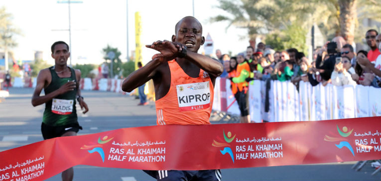 Valencia half marathon has attracted some of the worldâ€™s best distance runners