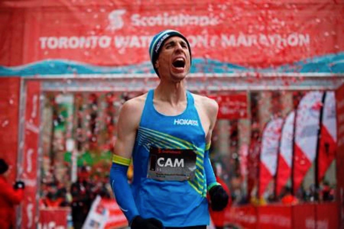 Canadaâ€™s Cam Levins breaks Jerome Draytonâ€™s national marathon Record in Toronto