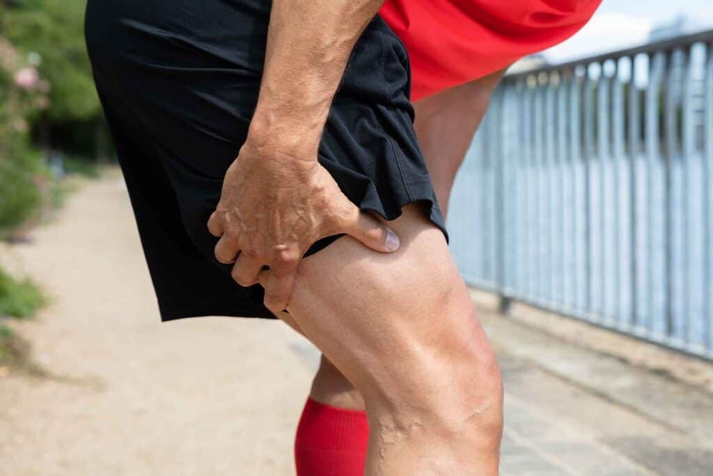 How do most runners avoid getting injured