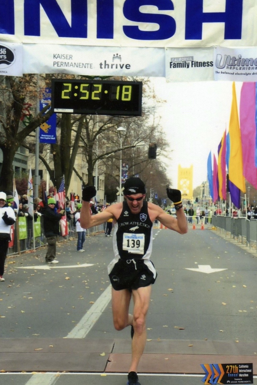 What should I eat or drink during a marathon, pacing and what to do if you just are not into it early - Marathon Man Gary Allen File 3