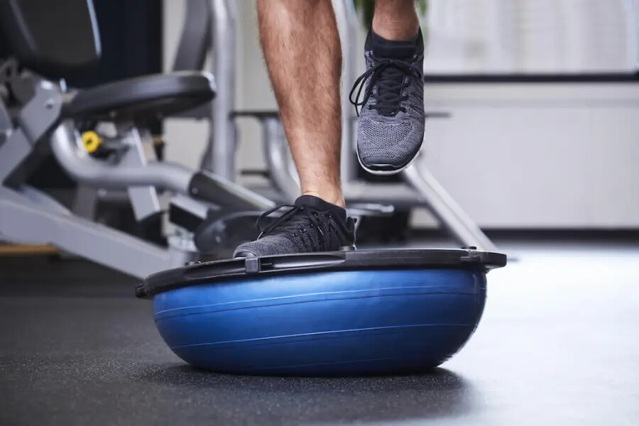 Five exercises to improve proprioception and get faster - Running News ...