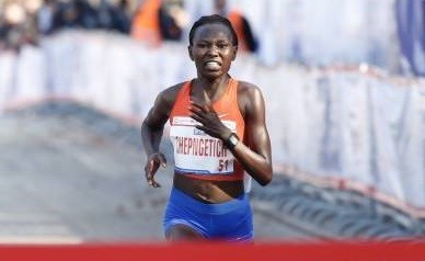 KenyanÂ´s Ruth Chepngetich will try to end the Ethiopian dominance in Dubai this weekend