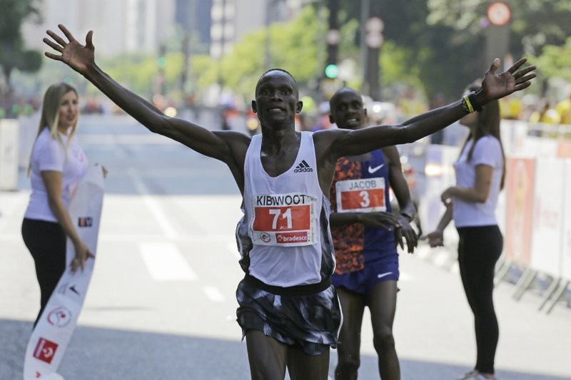 Kenyan Kibiwott Kandie comes from behind to crack course record in Sao Paulo