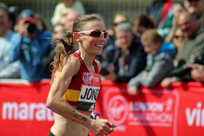 Great BritainÂ´s Tish Jones has endured injuries, a bike crash and a kidney stone problem but remains focused on the London Marathon