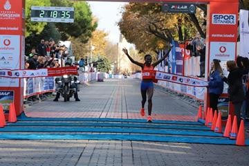 Ruth Chepngetich runs the 7th fastest womenâ€™s marathon time of all times Sunday in Turkey 