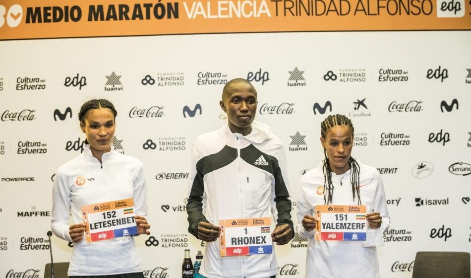 Ethiopians Letesenbet Gidey and Yalemzerf Yehualaw target world half marathon record in Valencia