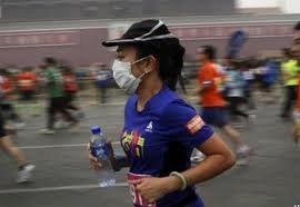 The coronavirus quarantine is no problem for determined Chinese runners 