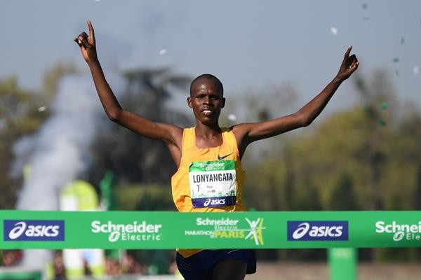 Can KenyanÂ´s Paul Lonyangata win the Paris Marathon Again?