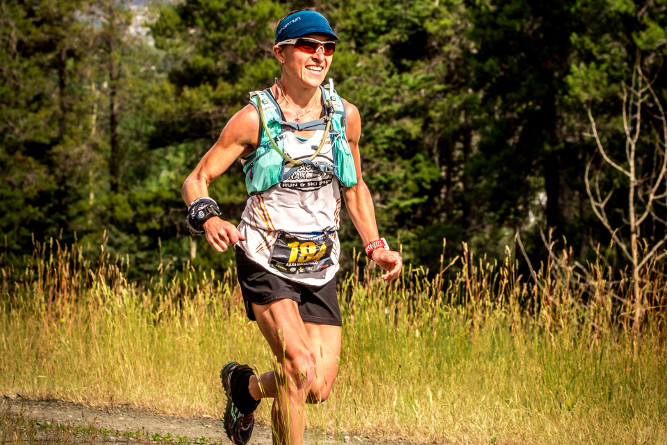 Golden Shoe Trail Runner of the Year, Alisa Macdonald