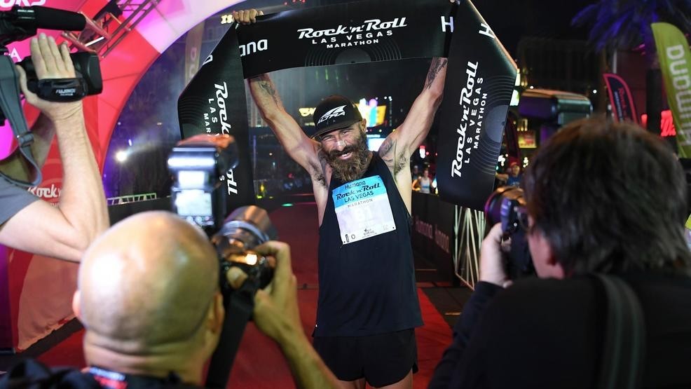 Thomas Rivers Puzey won the Humana Rock â€˜nâ€™ Roll Las Vegas Marathon for the second consecutive year