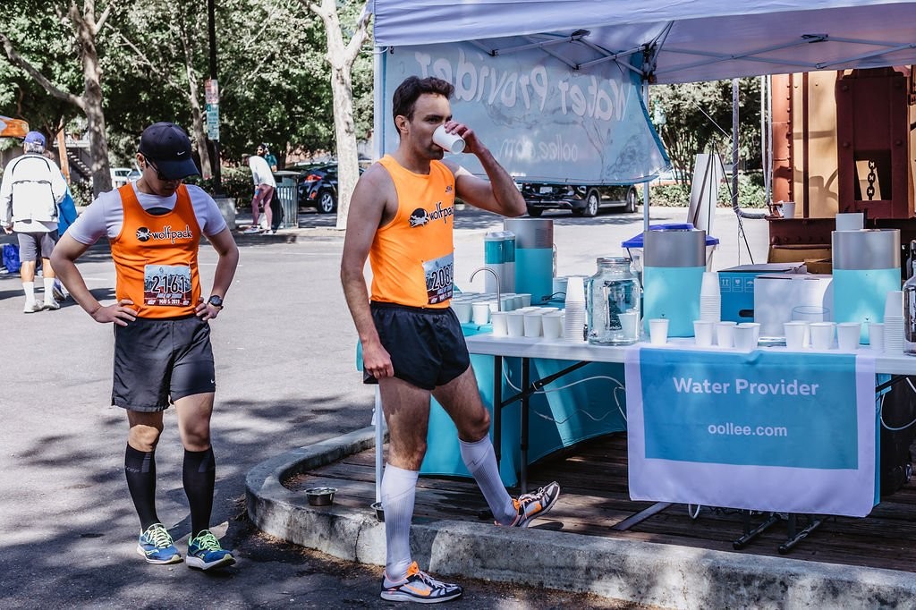 oollee says ditch plastic wÃ¡ter bottles will be the oficial wÃ¡ter sponsor for the Golden Gate Double 8K and Golden Gate 10k/5k August 4