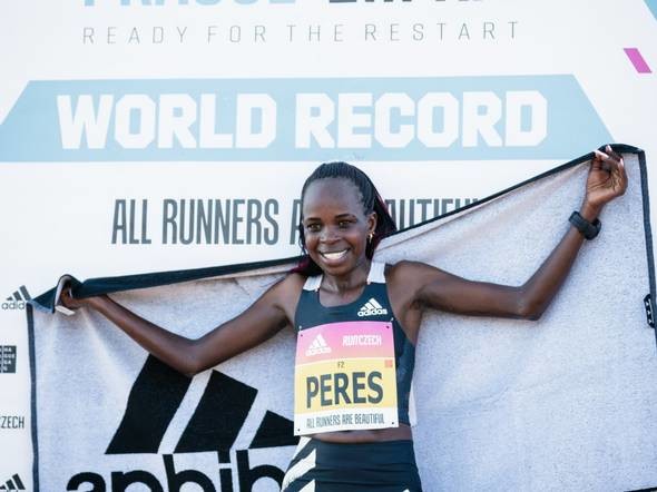 World half marathon record holder, Peres Jepchirchir will lead strong Kenyan field in Valencia 