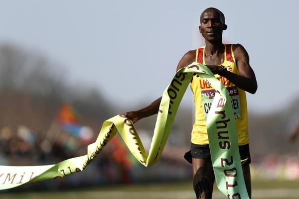 Joshua Cheptegei takes the title by 25 meters at the senior menâ€™s race at the World Cross-Country Championships