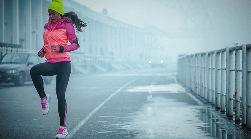 Why Running Outside in the Winter Is So Good for You