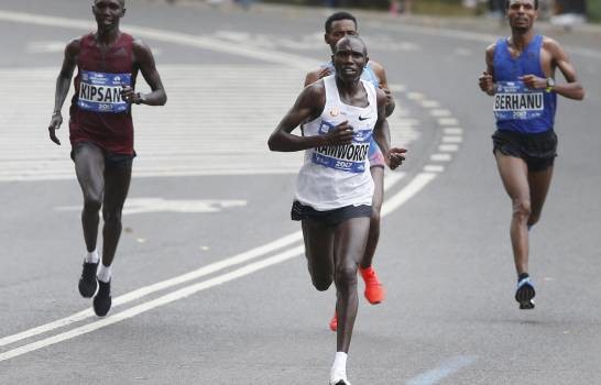 Geoffrey Kamworor, Augustine Choge and Selly Chepyego will support Eliud Kipchoge at the 1:59 Ineos Challenge in October 