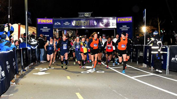 Counting Down to 2018 at the NYRR Midnight Run