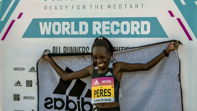 Kenyan Peres Jepchirchir smashes half marathon World Record in Prague
