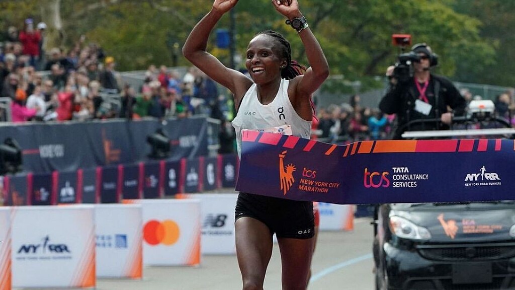 Running News Tagged #Hellen Obiri - Running News Daily by My BEST Runs - My  BEST Runs - Worlds Best Road Races