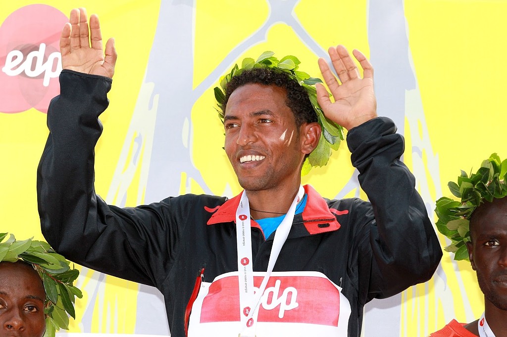 half-marathon-world-record-holder-is-racing-sunday-running-news-daily