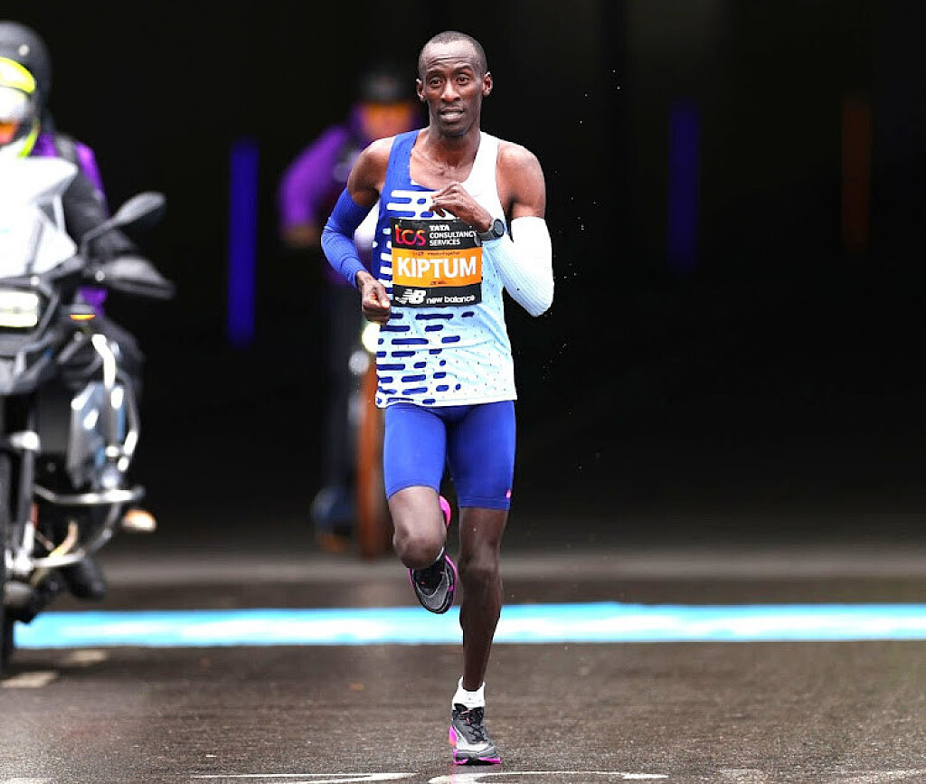 Juan Pierre Attributes Speed to Usain Bolt, Does Post-Game Interview in Wife  Beater - Crossing Broad